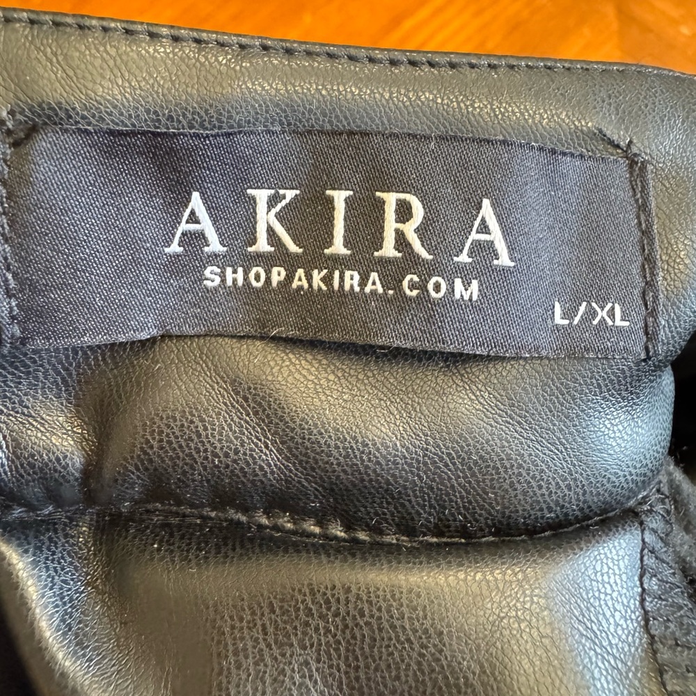 AKIRA Masterpiece Black Faux Leather Puff Sleeve Top Size L/XL Unique Artsy - Picture 14 of 16